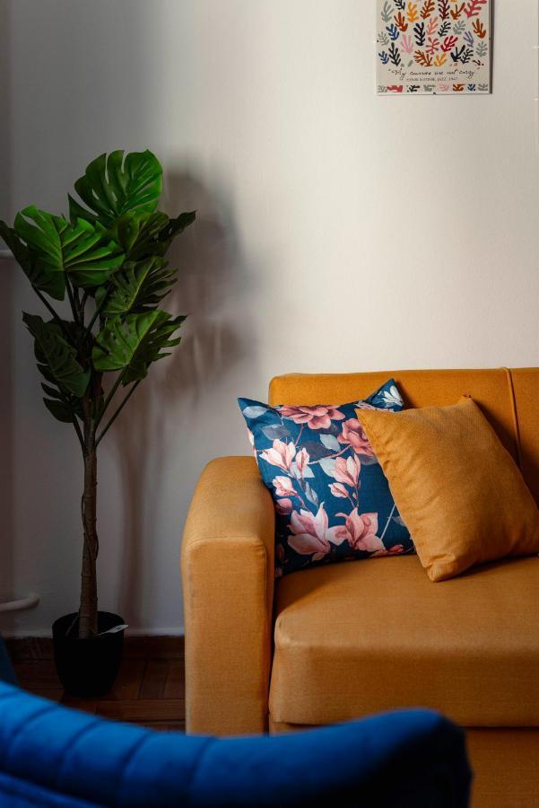 Spacious 2bd Next To Archeological Museum